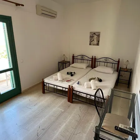 Santa Magia Hotel Kamári
