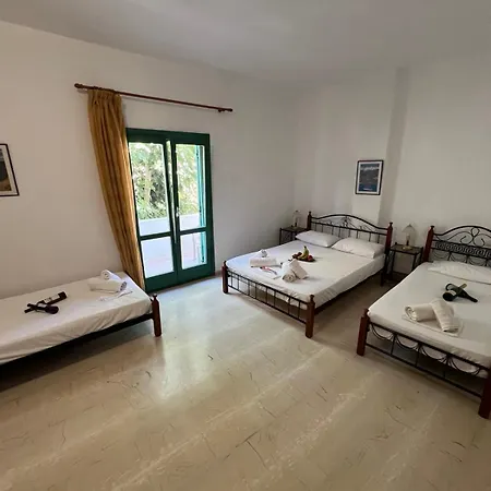 Santa Magia Hotel Kamári