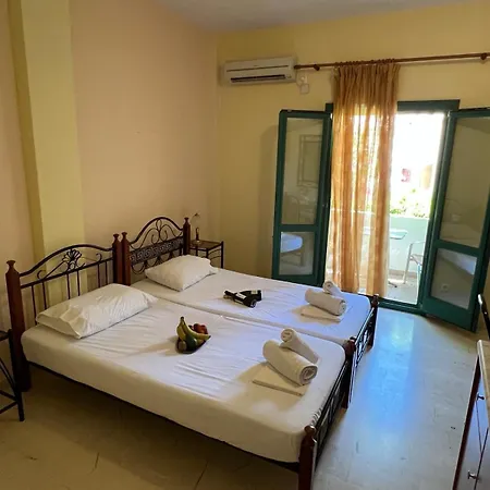 Santa Magia Hotell Kamári